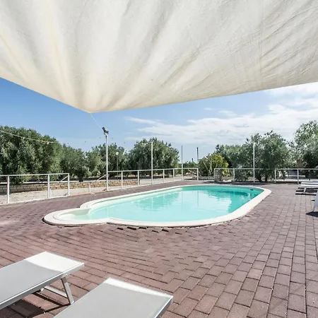 In بيت للعطل